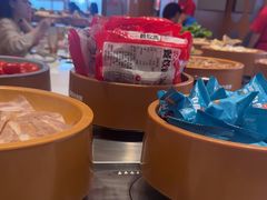 -龍歌自助小火锅(市南金茂湾店)