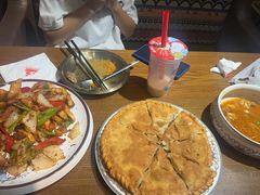 -盾亚新疆餐厅(松江万达广场店)