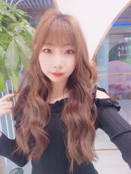 -BULB STUDIO 巴柏明星发型工作室