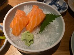 三文鱼刺身-初居食屋日式料理(万象城购物中心店)