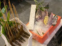 -领鲜天下·焗海鲜·花胶鸡(天目里店)