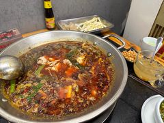 -小饕荟雅安贡椒鱼鲜馆(广福桥店)