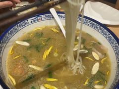-香麒园·过桥米线·南湖雅宴