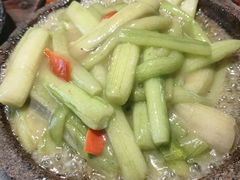 铁板鲜芋梗-农厨好味·温泉鹅·农家菜