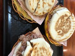 肉夹馍-老陈婆手工面庄