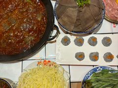 -旧街市鲜货老火锅(大光路店)