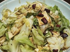 板筋大头菜-晚归月亮湾私家菜(临邑路店)