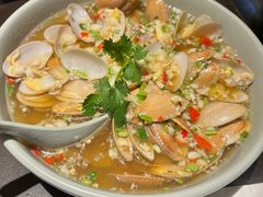 -大头虾越式风味餐厅(光明广场店)