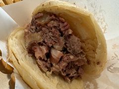 -闫家驴肉老店(华电一校店)
