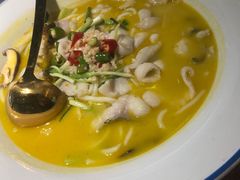 -蜜桃餐厅·伴山(湖滨商业街店)