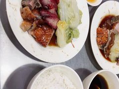 -华香鹅快餐店