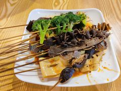 -八一路好吃街(雨田商务大厦店)