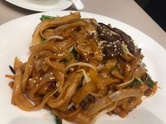 干炒牛河-味莊茶餐厅(阳明国际店)
