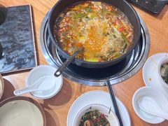 -黔三一夺夺粉酸汤火锅(百信店)