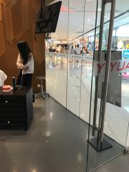 -苑苑发型设计