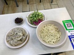 -黑八私房老北京炸酱面