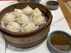 -馋三尺蟹粉小笼(人民广场店)