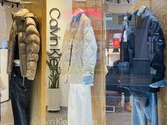 -首创奥特莱斯(西安店)