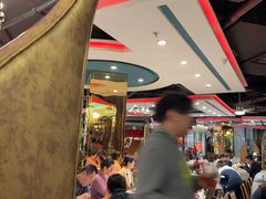 -四海一家自助餐(益田假日广场店)