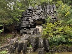 -梭布垭石林景区