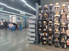 -迪卡侬(西三旗店)