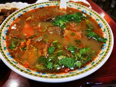 -金杨拉面王小吃面馆·牛三宝面·红烧牛肉粉