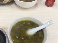 -黄阿姨锅贴大王(万航渡路店)