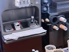 -麦当劳(新洲南路店)