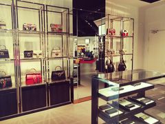 -Gucci(首创奥特莱斯店)