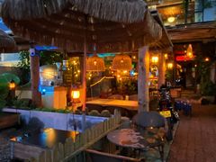-城墙外BAR