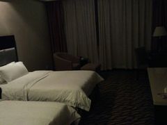 -天下凤凰大酒店