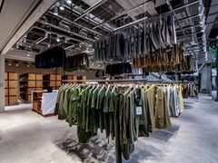 -迪桑特DESCENTE(北京三里屯BLANC店)