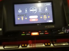 -乐刻运动健身精品馆(览秀城店)