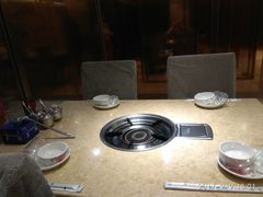 包厢-英子补身汤(海兰路店)