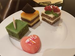 -西安皇冠假日酒店·朱雀咖啡厅