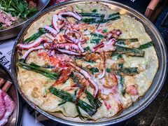 -草家酱蟹炭火烤肉店(珲春南路一店)
