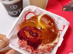 -HOT CRUSH趁热集合·现烤面包(环球港店)