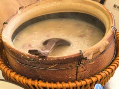 潮界生滚牛肉粥-潮界(LU·ONE凯德晶萃广场店)