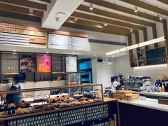 面包甜点陈列柜-Luneurs(幸福里店)