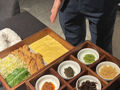 沂蒙山煎饼-鲁采LU STYLE(新天地店)