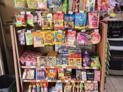 -全家便利店(长江西路店)