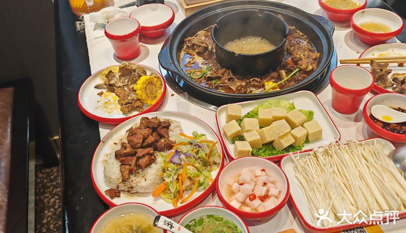 大块“羊蝎子”，馋死人[惊叹][惊叹]