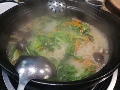 -东椰·海南椰子鸡火锅(朝阳门店)