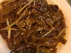 -新大咀港式茶餐厅(宝山万达店)