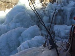 -大平台龙居瀑布旅游区