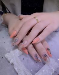 -爱空间美睫健康美甲