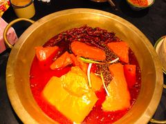 -王婆乔鲜鱼自助火锅(蜀汉路店)