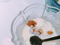 希腊草莓酸奶&希腊核桃蜂蜜酸奶-HELLO MUSAE 拾光缪斯餐厅·纯正希腊风味(苏州中心店)
