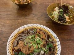 -天府小面馆(Emporium)