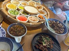 -包整·丝娃娃(一览甲秀楼风景店)